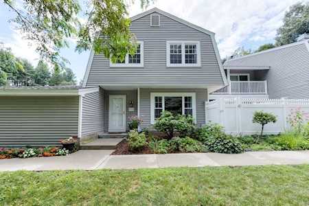 416 Edgebrook Drive #17-4 Boylston, MA 01505