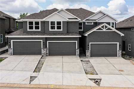 12366 S Prairie Creek Rd Olathe, KS 66061