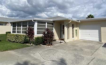 2735 Sherbrooke Ln #D Palm Harbor, FL 34684