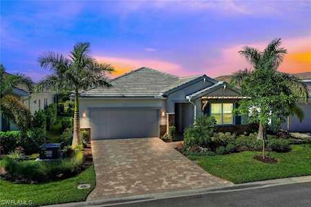 16526 Crescent Beach Way Bonita Springs, FL 34135
