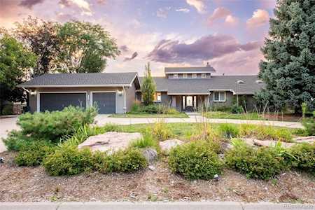 35 Falcon Hills Dr Highlands Ranch, CO 80126