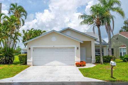 64 Paxford Lane Boynton Beach, FL 33426