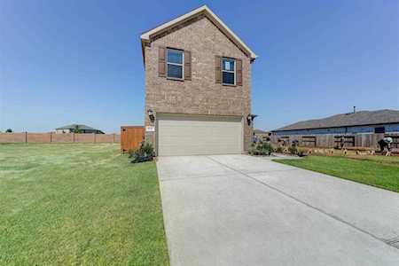 8222 Leisure Point Dr Cypress, TX 77433