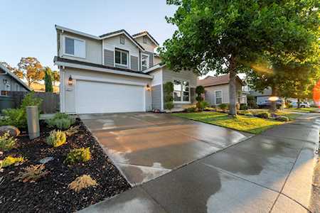 317 Arroyo Madrone Court Lincoln, CA 95648