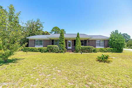 5001 Shelley Dr Wilmington, NC 28405