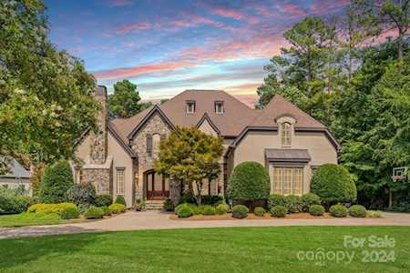 3021 Kings Manor Dr Weddington, NC 28104