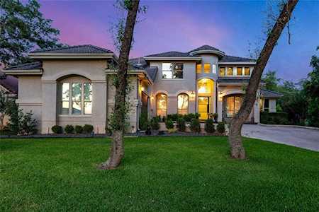 505 Luna Vista DR The Hills, TX 78738