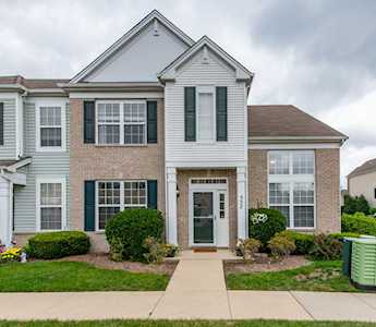 552 Topeka Dr Grayslake, IL 60030