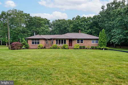 2463 E Sherman Ave Vineland, NJ 08361