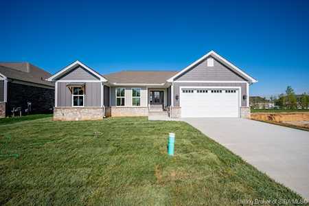 2421 Ridgewood Court Jeffersonville, IN 47130