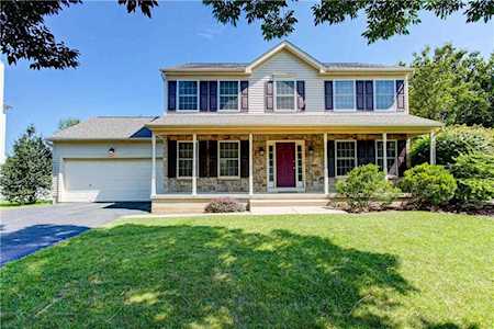 6215 Wheatland Dr Macungie, PA 18062