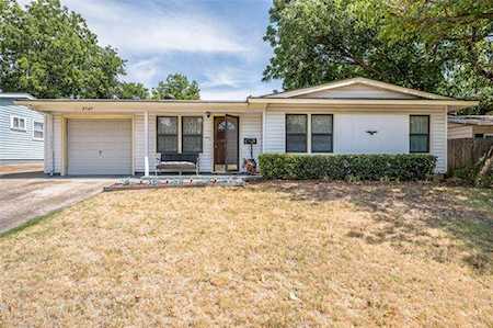 2565 Avenel Drive Farmers Branch, TX 75234