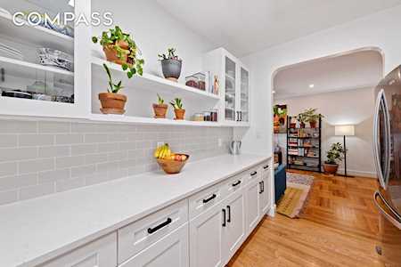 99-45 67th Rd #511 Forest Hills, NY 11375