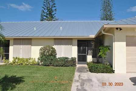 7635 SE Sugar Sand Circle Hobe Sound, FL 33455