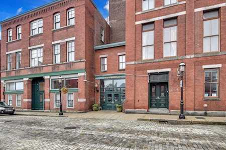 172 Middle #311 Lowell, MA 01852