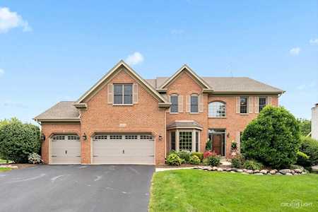 4204 Richwood Ct Naperville, IL 60564