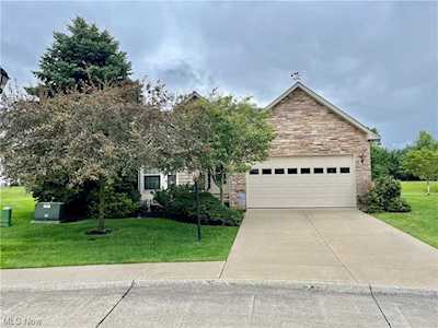 734 Derby Way Avon Lake, OH 44012