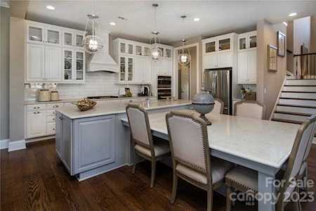 335 W Waterlynn Rd Mooresville, NC 28117