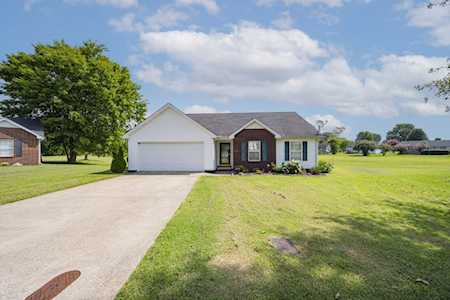 1237 Mac Duff Dr Murfreesboro, TN 37128