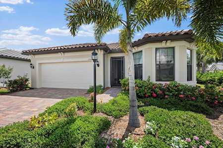 17544 Colebrook CIRCLE Lakewood Ranch, FL 34202