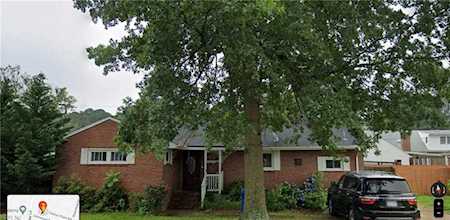 4905 Hatton Point Rd Portsmouth, VA 23703