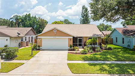 8703 Hampden Dr Tampa, FL 33626