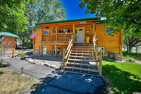 7486 S Cornia South Weber, UT 84405