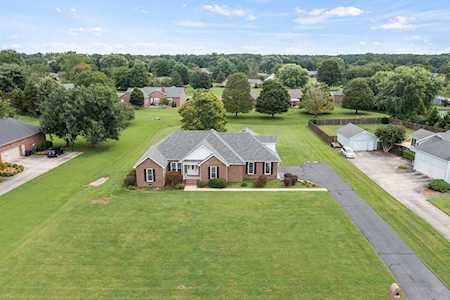 814 Twelve Oaks Rd Tullahoma, TN 37388