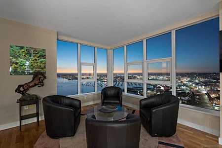 1325 Pacific Hwy. #3104 San Diego, CA 92101