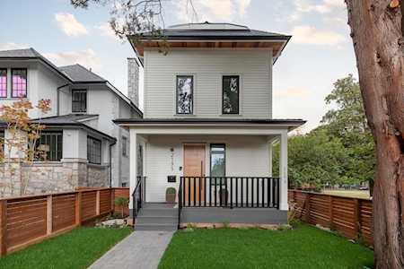 2195 E 3rd Avenue Vancouver, BC V5N 1H9