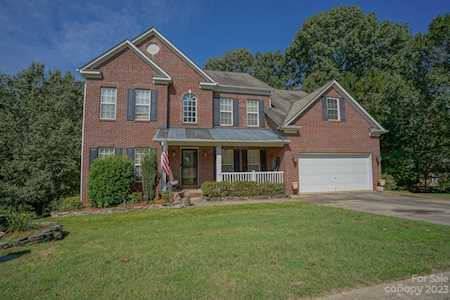 1427 Wrangell Ln Charlotte, NC 28214