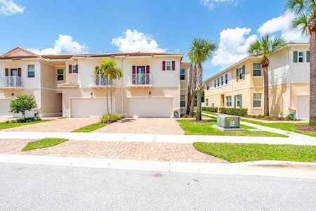 12037 Park Central Royal Palm Beach, FL 33411