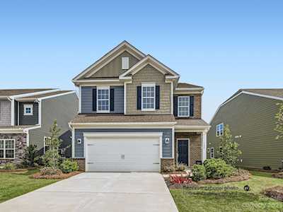 352 Runner Stone Ln Fort Mill, SC 29715