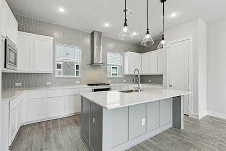2510 Carmelita Street Dallas, TX 75212