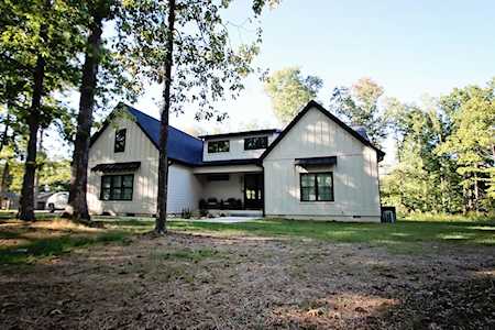 1163 Skyline Dr Sparta, TN 38583