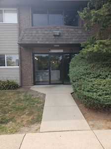 4418 Beau Monde Dr #101 Lisle, IL 60532