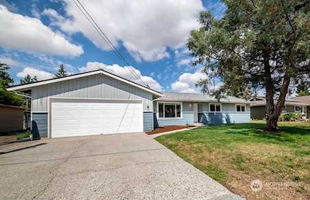 4907 134th Place NE Marysville, WA 98271