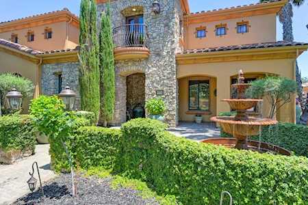 8555 Carlisle Court Roseville, CA 95747