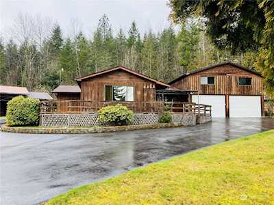 5352 Spirit Lake Highway Toutle, WA 98649