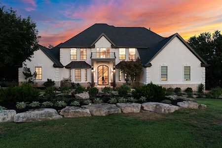 2209 Deleon CT Austin, TX 78733