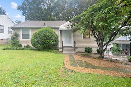 5408 Knob Rd Nashville, TN 37209