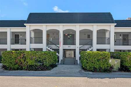 8651 10th St N #216 St. Petersburg, FL 33702