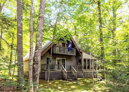 41 Cove Rd Center Harbor, NH 03226