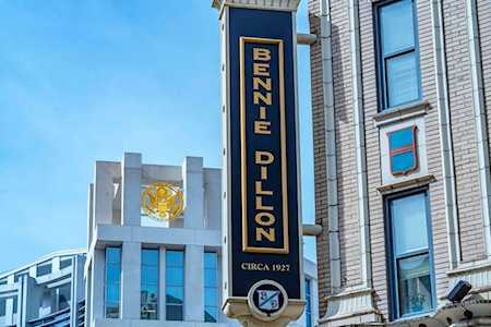 700 Church St #1204 Nashville, TN 37203