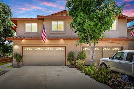 1227 Winter View Pl El Cajon, CA 92021