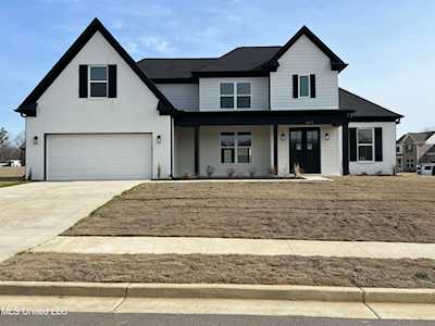 4878 June Fall Dr Olive Branch, MS 38654