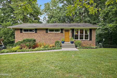 204 Farlow Dr Knoxville, TN 37934