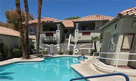 3428 Winterhaven St #202 Las Vegas, NV 89108