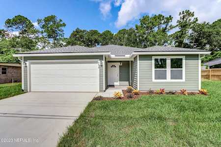8368 Hewitt ST Jacksonville, FL 32244