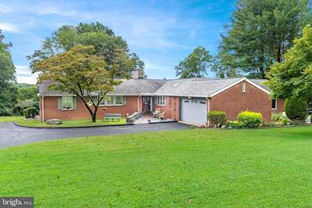 4910 Old Hill Rd Wilmington, DE 19807